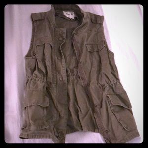 Army green vest